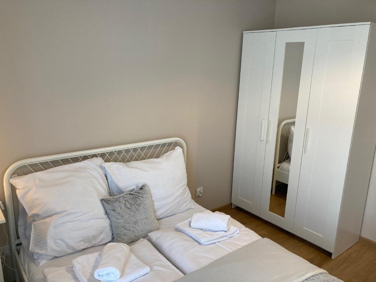 Apartament "Hotelik" 斯克拉斯卡波伦巴 外观 照片